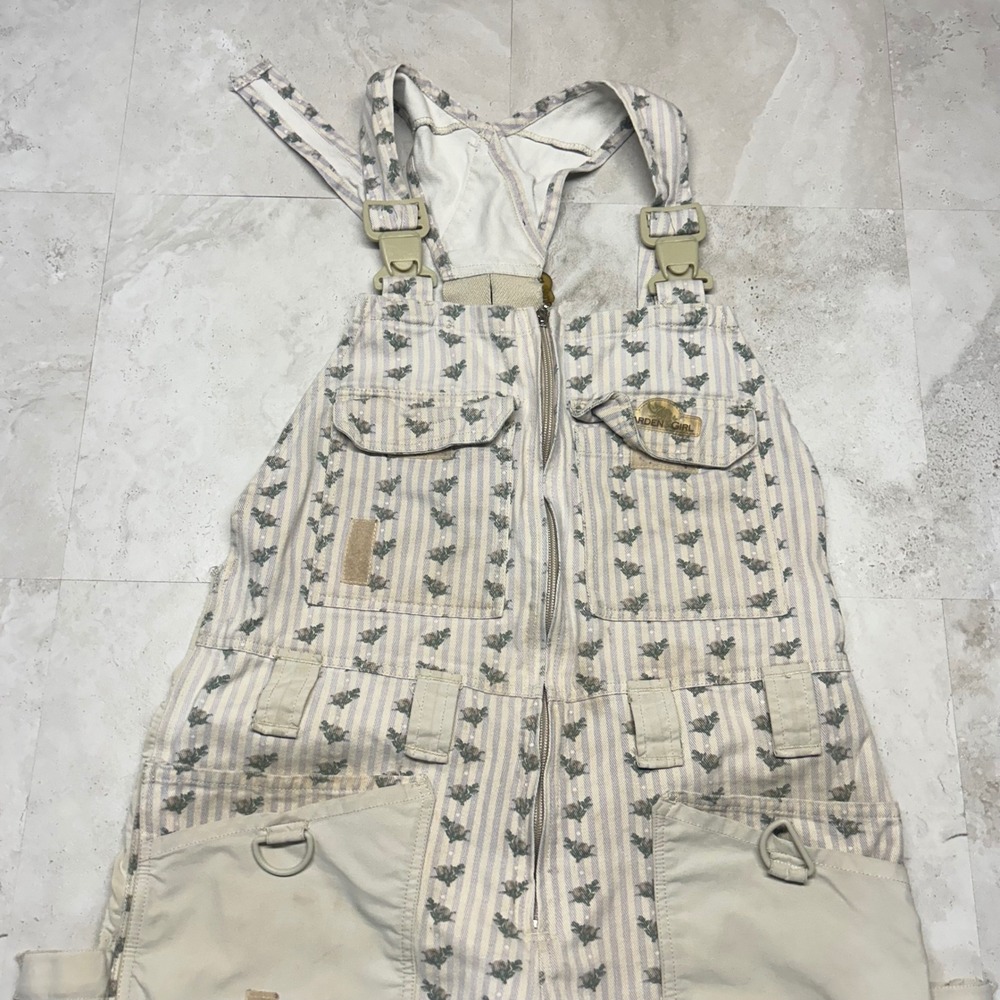 Garden Girl Floral Stripe Utility Overalls Beige Womens XL Garden Bibs